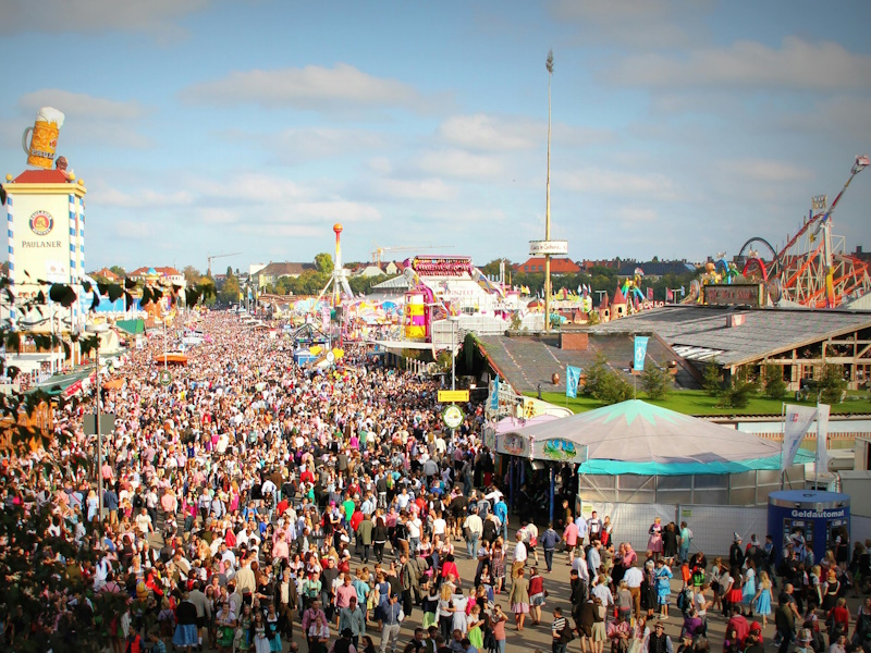 Munich City Oktoberfest Walk